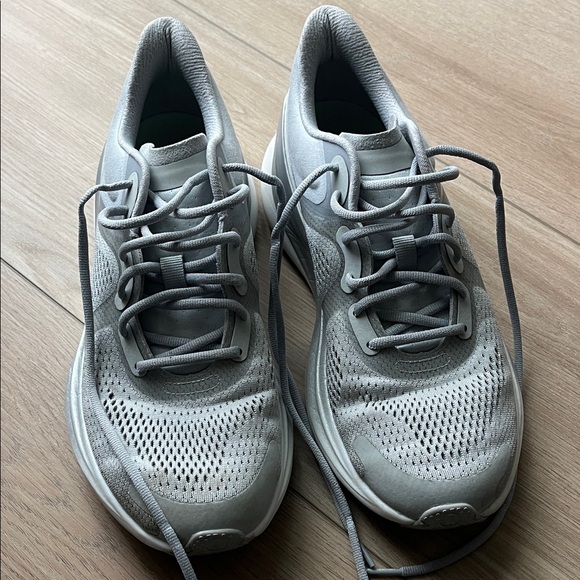 Lululemon Blissfeel Womens Running Shoe - Picture 2 of 11